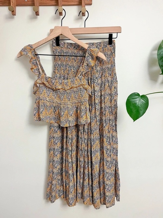 NATURAL LIFE Dresses & Skirts - Natural Life 2 Piece Yellow and Blue Floral Skirt and Top Set